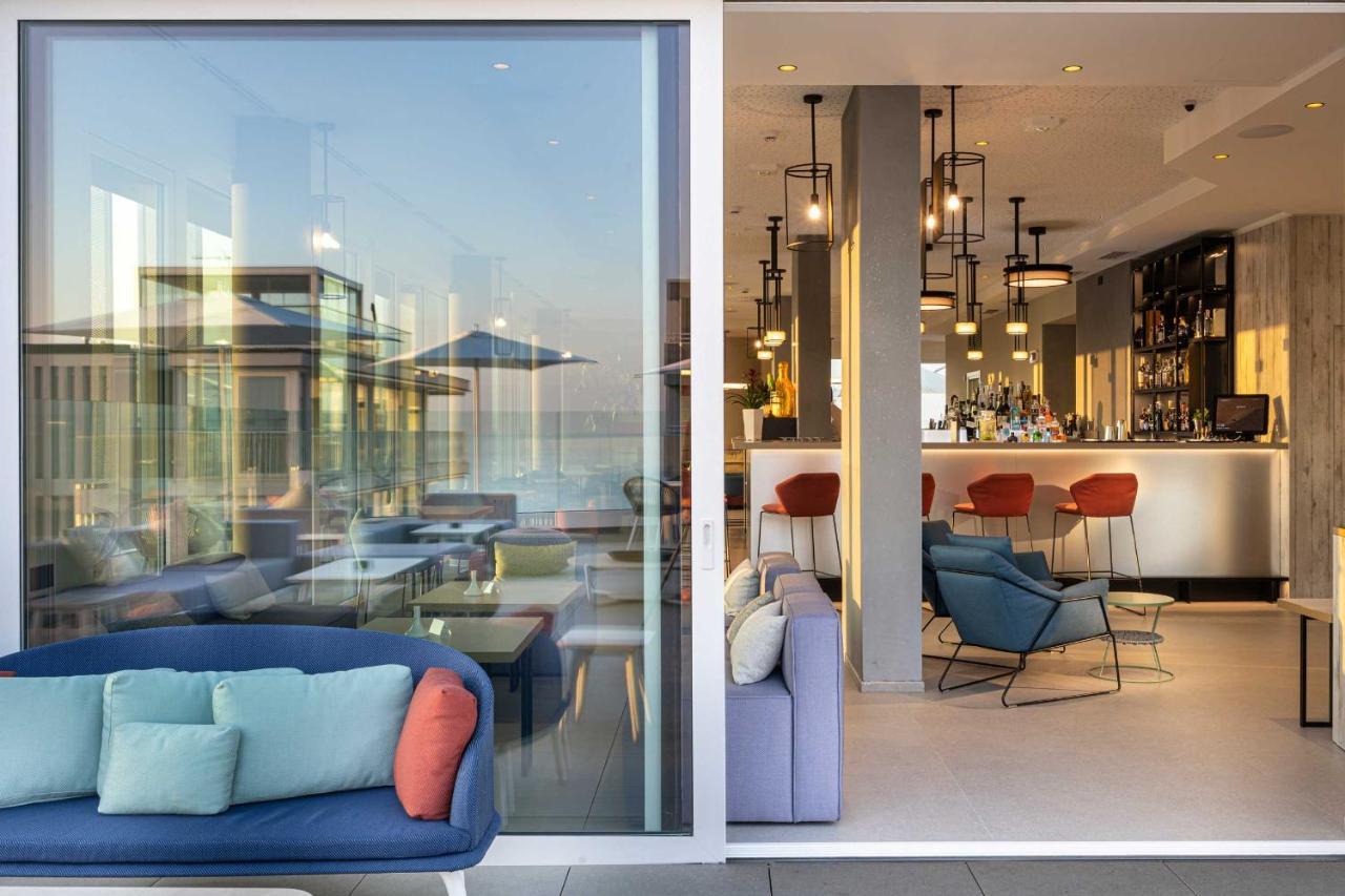 J44 Lifestyle Hotel Lido di Jesolo Kültér fotó The Sky Bar